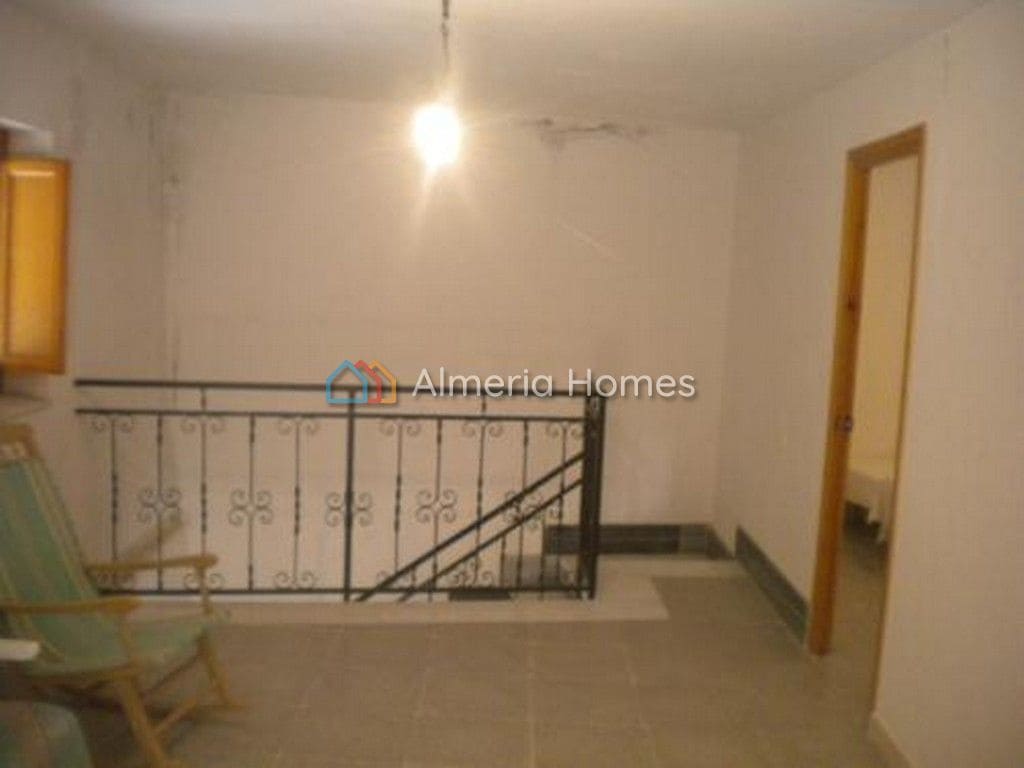 6 soveværelse Byhus til salg i Lucar - € 53.000 (Ref: 3596094)