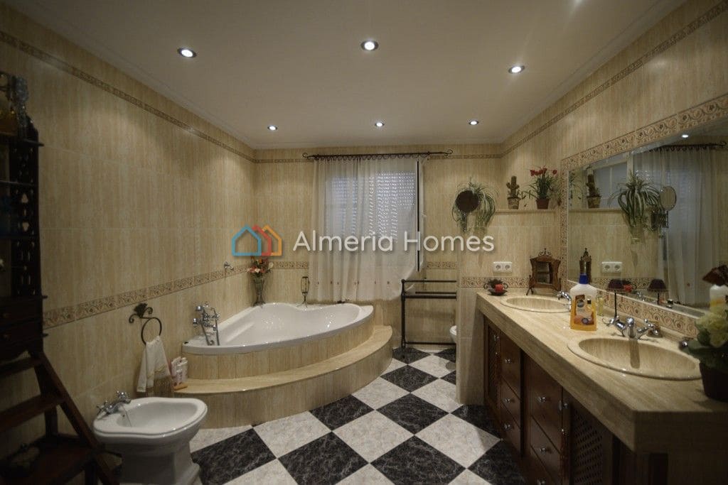 4 soverom Hus til salgs i Olula del Rio - € 169 995 (Ref: 3638513)