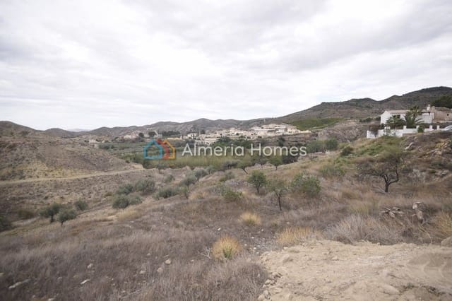 4 soverom Finca/Herregård til salgs i Arboleas - € 95 000 (Ref: 3938699)