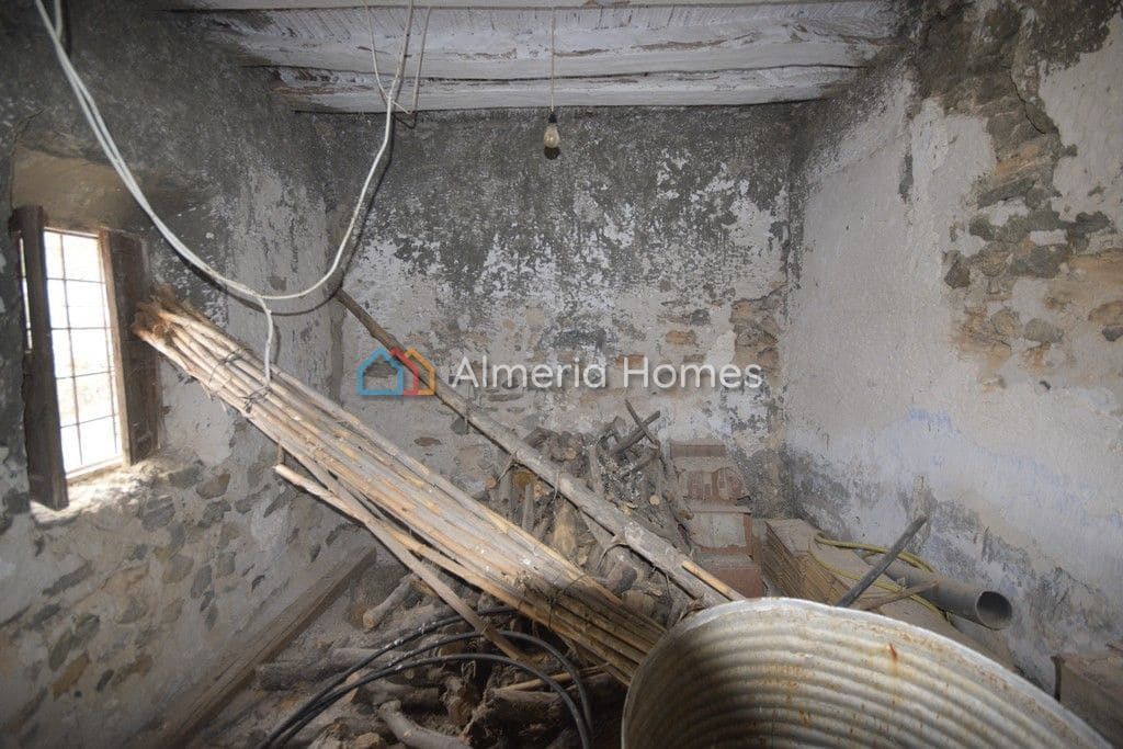 4 soverom Finca/Herregård til salgs i Arboleas - € 95 000 (Ref: 3938699)