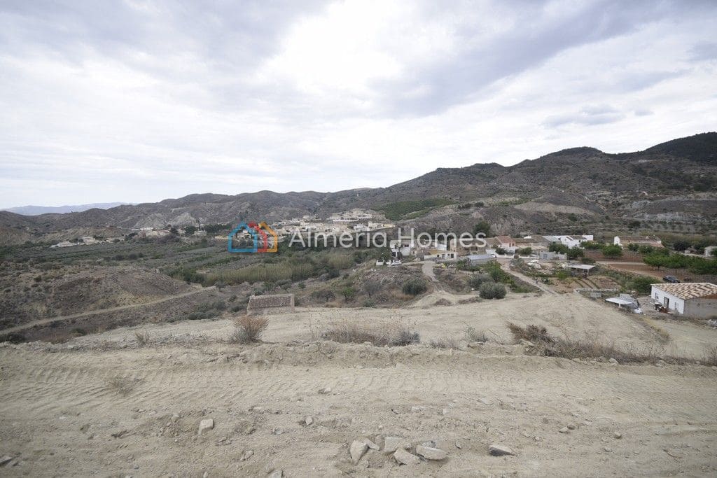 4 soverom Finca/Herregård til salgs i Arboleas - € 95 000 (Ref: 3938699)