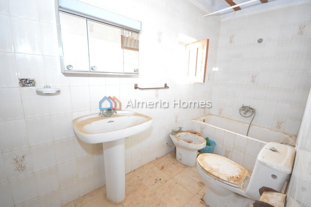 3 soveværelse Finca/Landehus til salg i Albox - € 66.000 (Ref: 4146037)