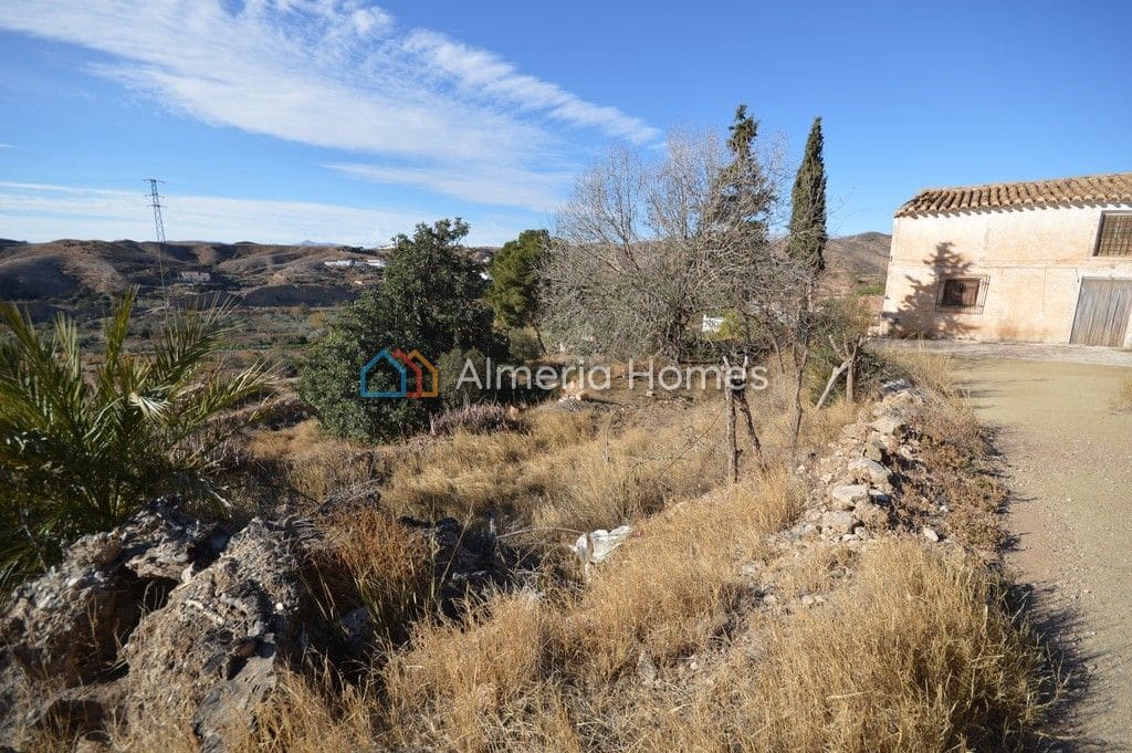 3 soveværelse Finca/Landehus til salg i Albox - € 66.000 (Ref: 4146037)