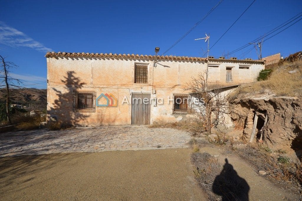 3 soveværelse Finca/Landehus til salg i Albox - € 66.000 (Ref: 4146037)