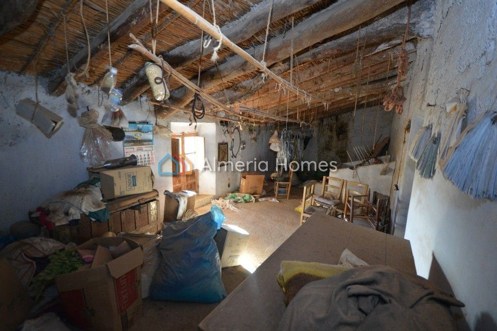 3 soveværelse Finca/Landehus til salg i Albox - € 66.000 (Ref: 4146037)