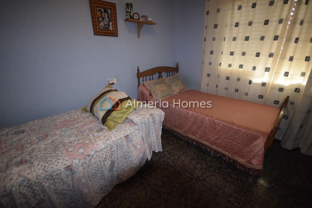 4 bedroom Townhouse for sale in Albox - € 68,000 (Ref: 4172313)