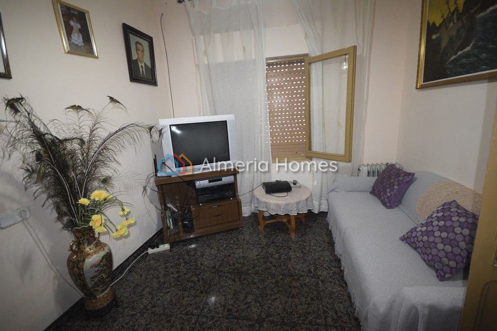 4 bedroom Townhouse for sale in Albox - € 68,000 (Ref: 4172313)