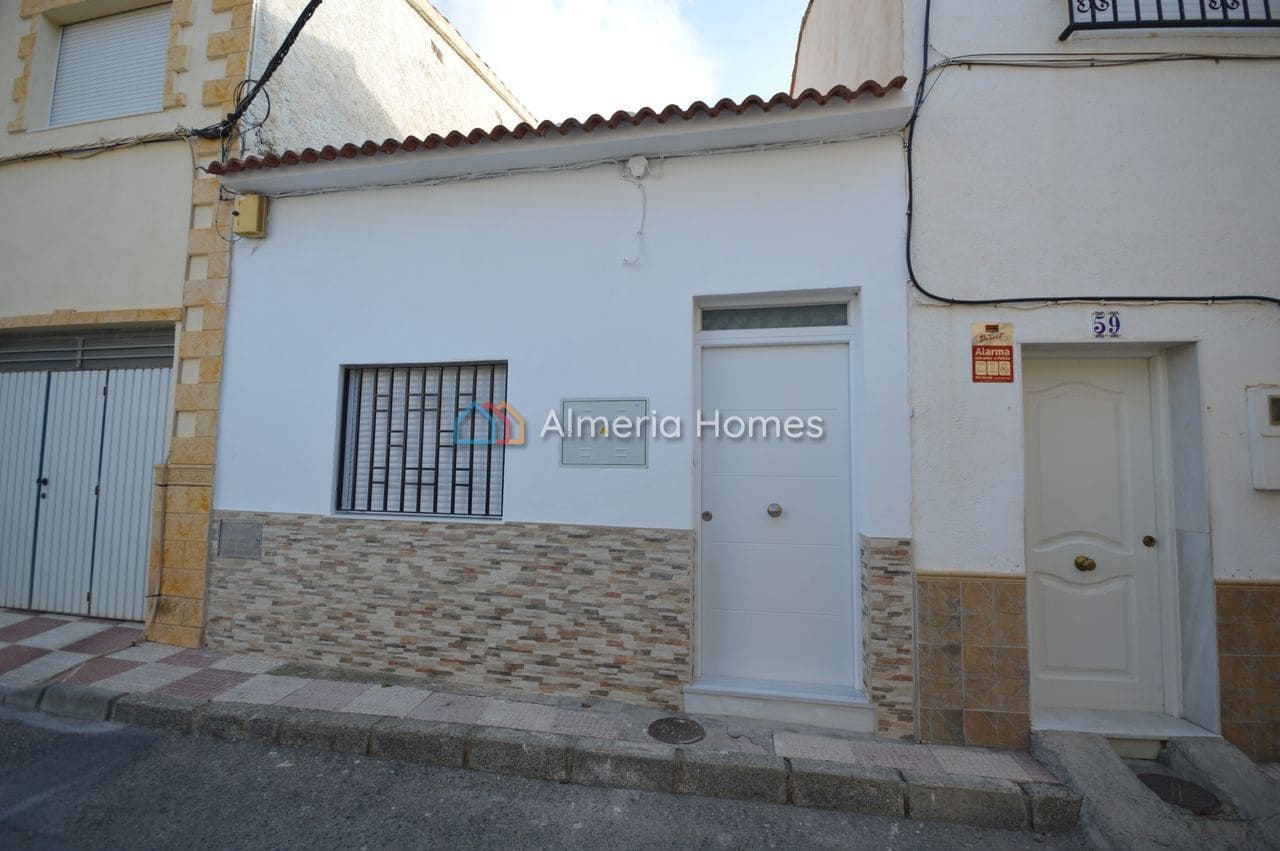 2 soverom Hus til salgs i Cantoria - € 85 000 (Ref: 4277340)