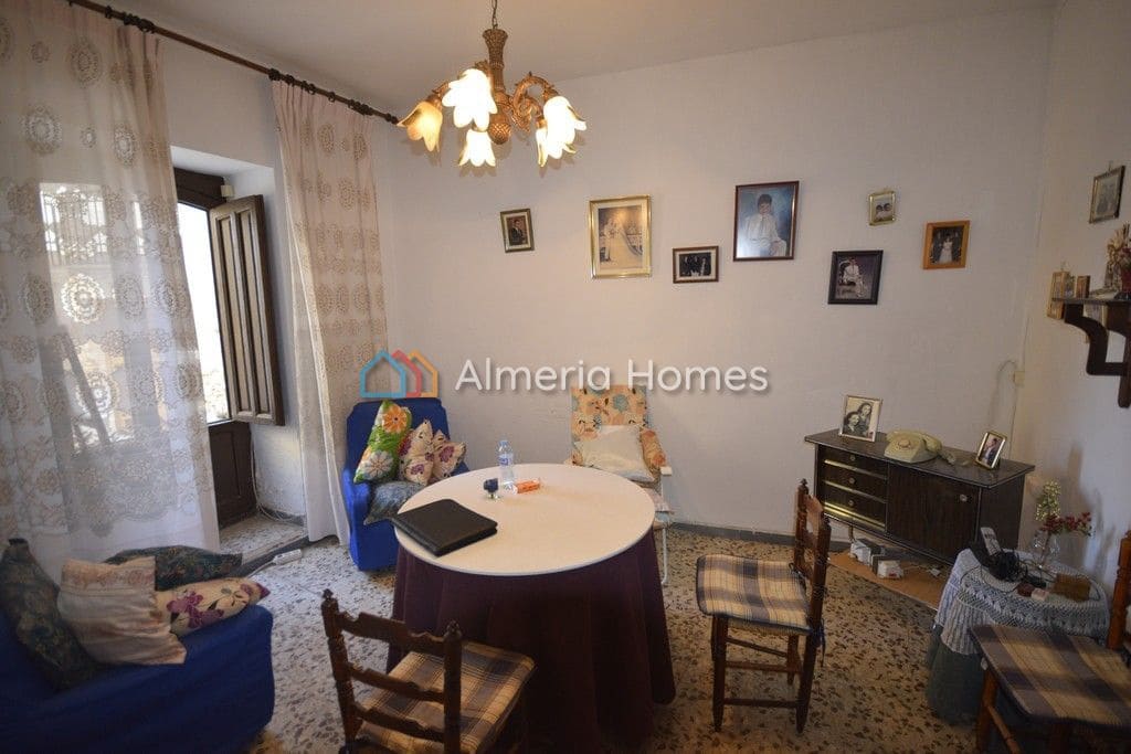 4 quarto Casa em Banda para venda em Purchena - 75 000 € (Ref: 4290759)