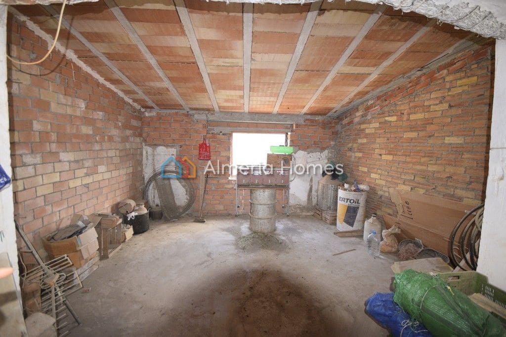 4 quarto Casa em Banda para venda em Purchena - 75 000 € (Ref: 4290759)