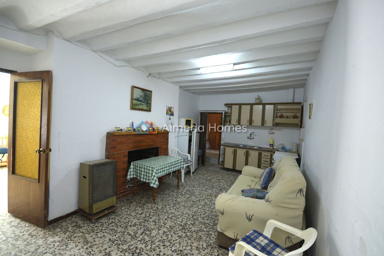 3 bedroom Finca/Country House for sale in Albox with garage - € 58,950 (Ref: 4306869)