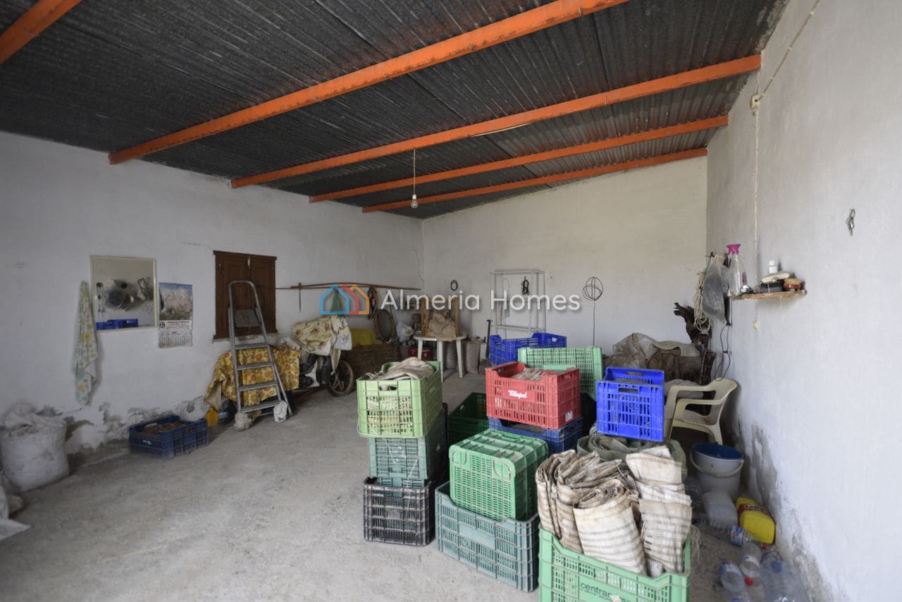 3 bedroom Finca/Country House for sale in Albox with garage - € 58,950 (Ref: 4306869)