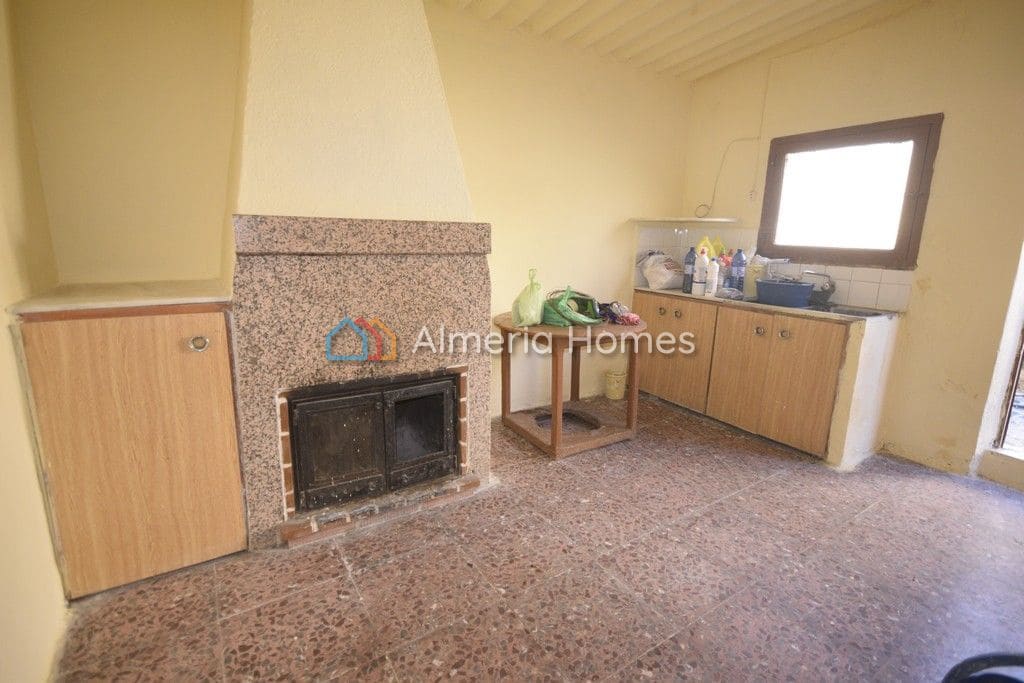 4 soveværelse Byhus til salg i Fines - € 74.995 (Ref: 4316658)