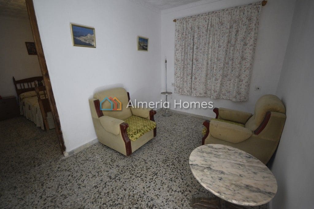 4 soveværelse Byhus til salg i Fines - € 74.995 (Ref: 4316658)