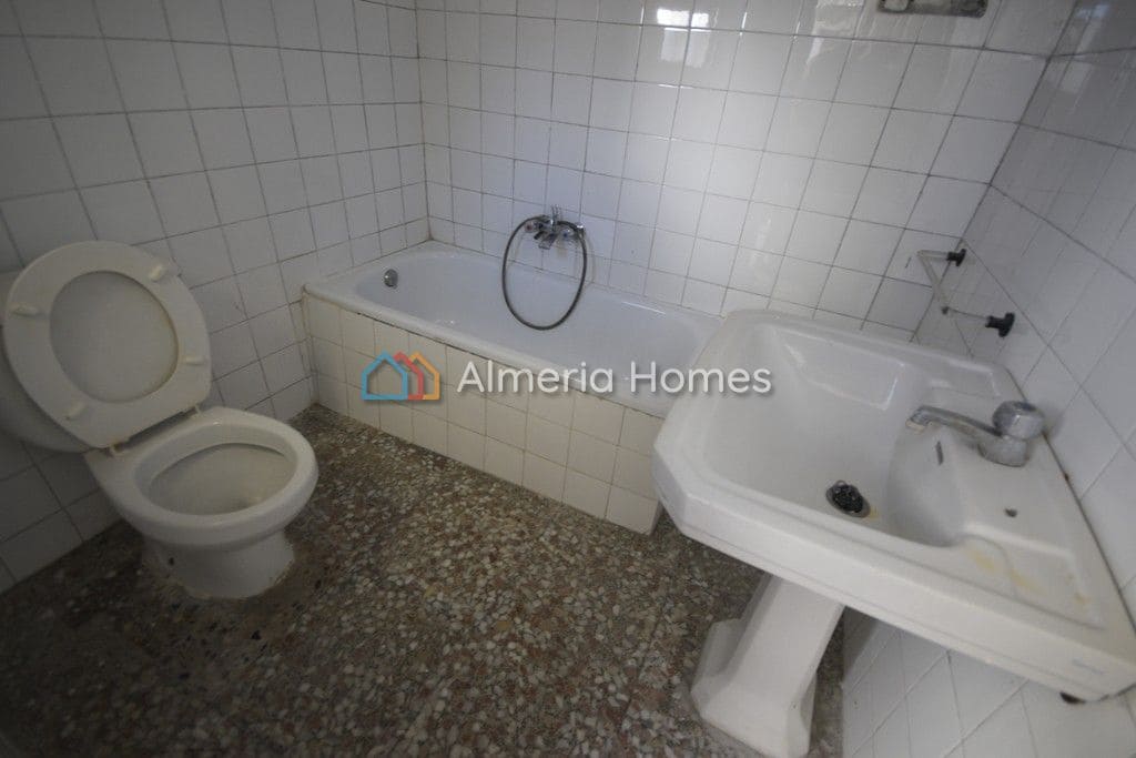 4 soveværelse Byhus til salg i Fines - € 74.995 (Ref: 4316658)