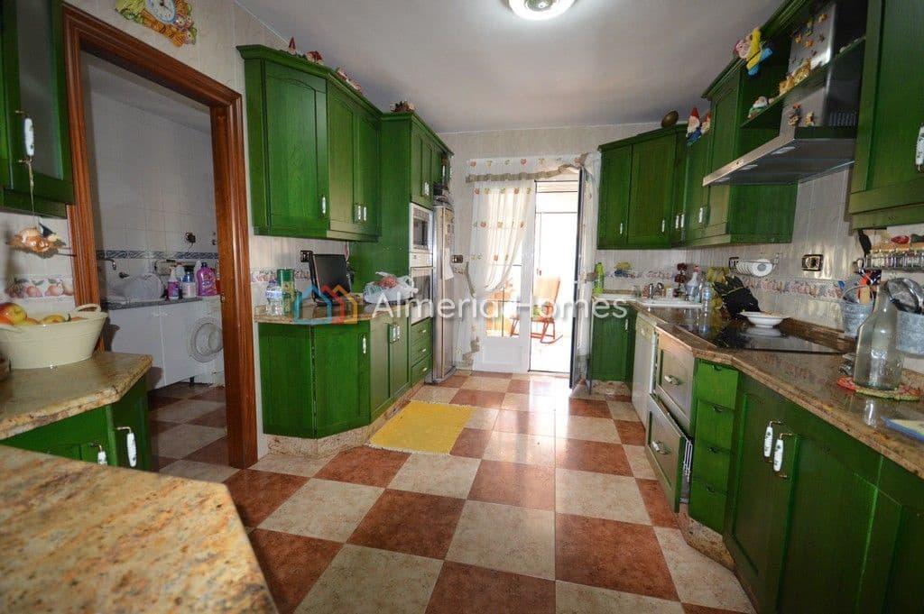 3 bedroom Townhouse for sale in Zurgena - € 239,000 (Ref: 4319885)