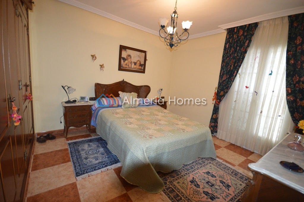 3 bedroom Townhouse for sale in Zurgena - € 239,000 (Ref: 4319885)