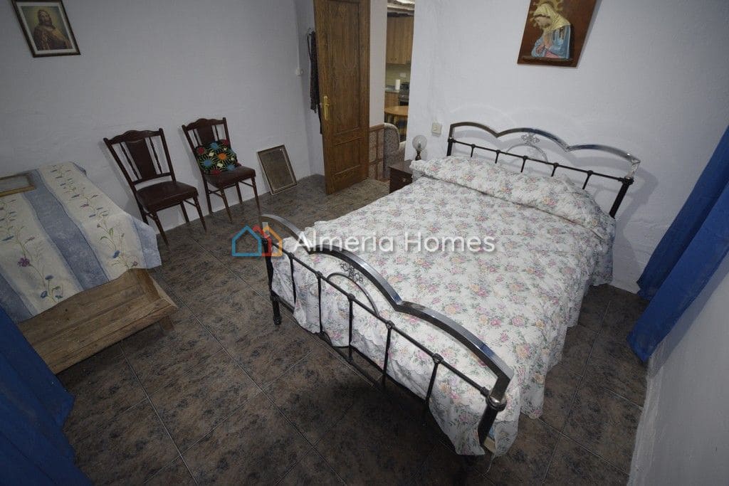 4 bedroom Finca/Country House for sale in El Bancalejo - € 95,000 (Ref: 4319886)