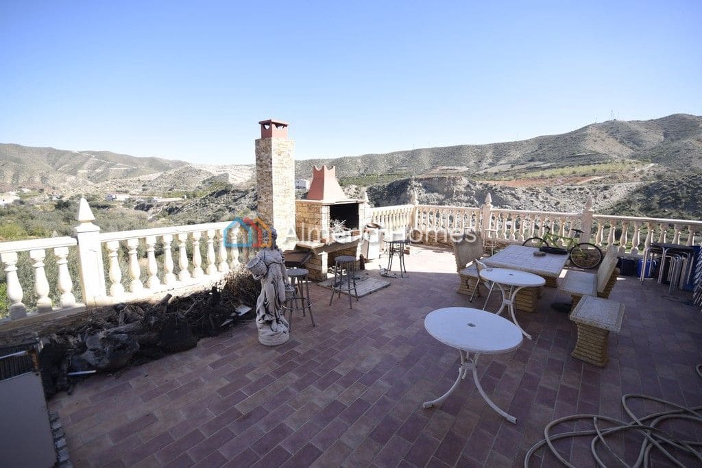 4 soverom Hus til salgs i Arboleas med svømmebasseng - € 320 000 (Ref: 4489465)