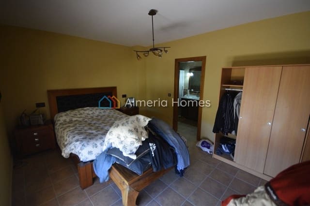 4 sypialnia Dom na sprzedaż w Arboleas z basenem - 320 000 € (Ref: 4489465)