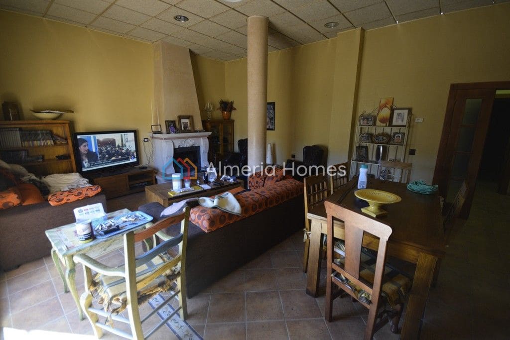 4 soverom Hus til salgs i Arboleas med svømmebasseng - € 320 000 (Ref: 4489465)