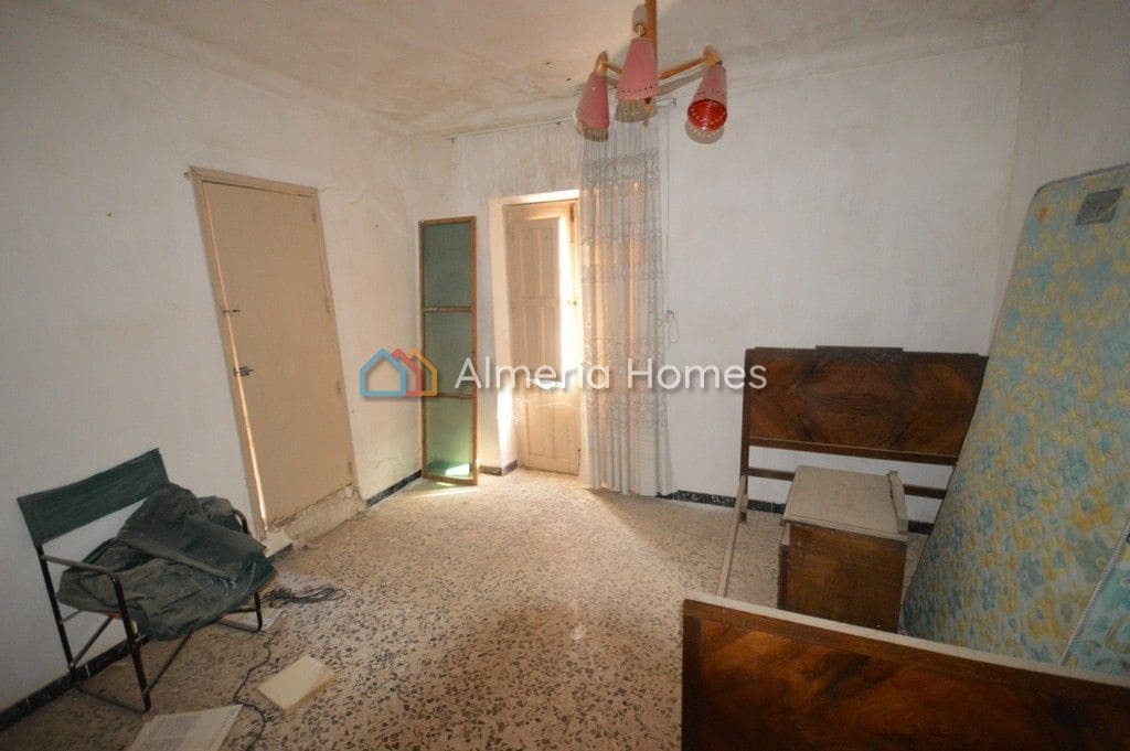 8 sypialnia Dom na sprzedaż w Arboleas - 365 000 € (Ref: 4491943)