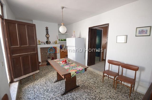 6 soveværelse Byhus til salg i Suflí - € 85.000 (Ref: 4517685)