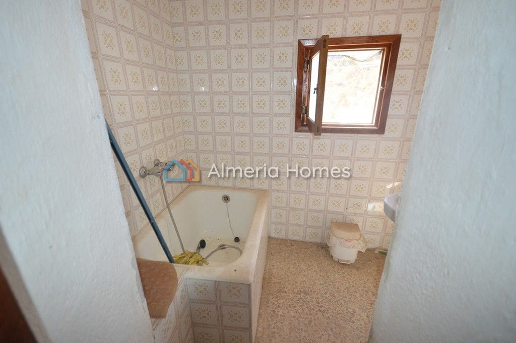 2 soverom Hus til salgs i Sufli - € 47 000 (Ref: 4517688)