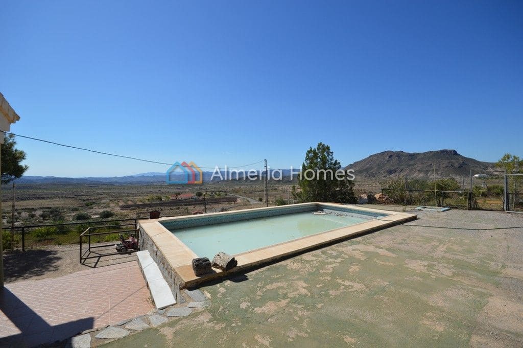 3 soveværelse Villa til salg i Zurgena med swimmingpool - € 269.950 (Ref: 4541101)