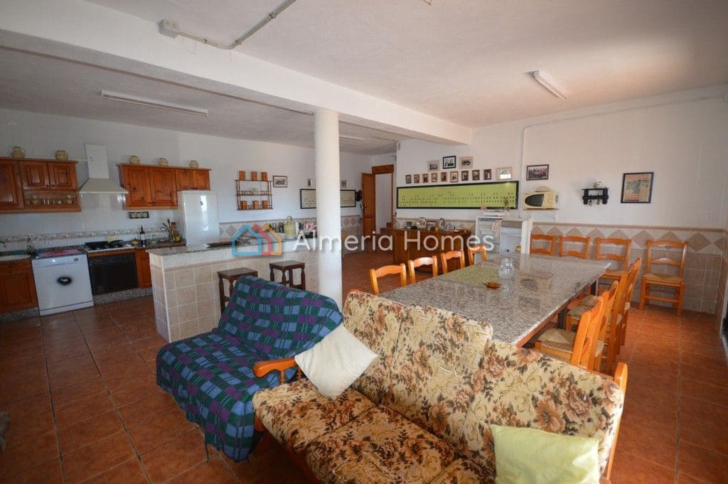 3 soveværelse Villa til salg i Zurgena med swimmingpool - € 269.950 (Ref: 4541101)