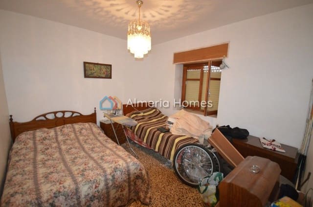 7 soveværelse Byhus til salg i Albox - € 123.000 (Ref: 4568558)