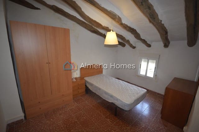 5 camera da letto Casa in vendita in Cela, Lúcar - 49.500 € (Rif: 4679984)