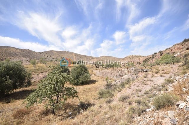 5 soveværelse Finca/Landehus til salg i Albox - € 41.950 (Ref: 4706158)