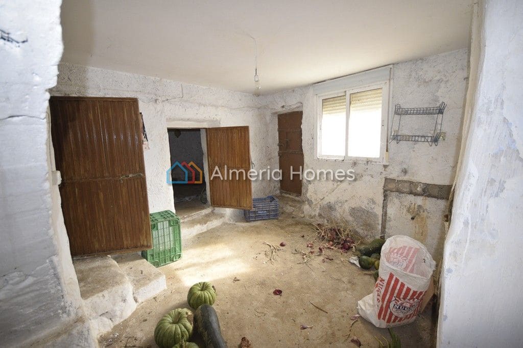 6 sypialnia Dom na sprzedaż w Oria - 44 750 € (Ref: 4876742)