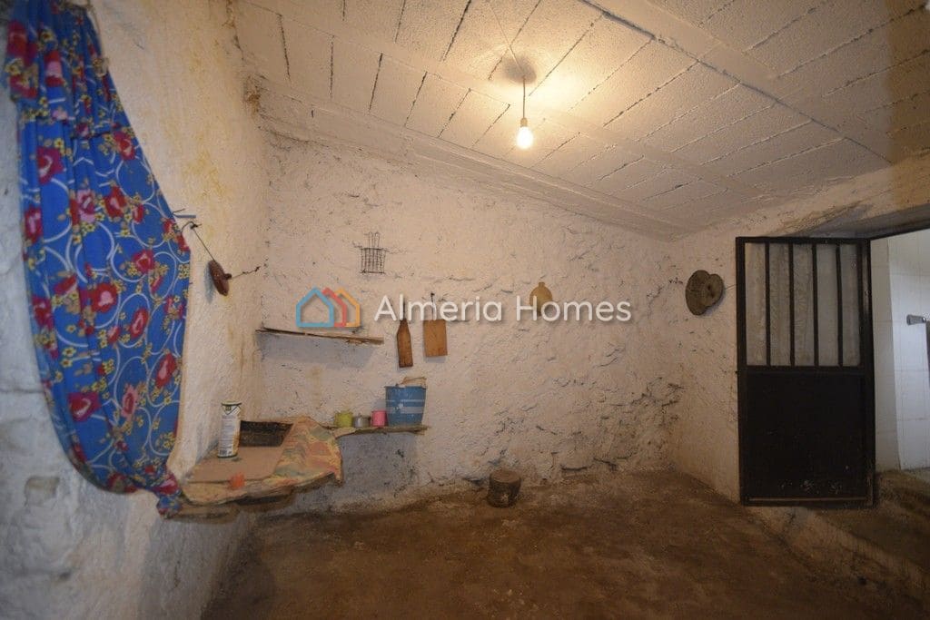 6 sypialnia Dom na sprzedaż w Oria - 44 750 € (Ref: 4876742)