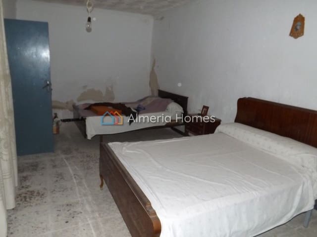 4 soverom Finca/Herregård til salgs i Arboleas - € 55 000 (Ref: 4911930)