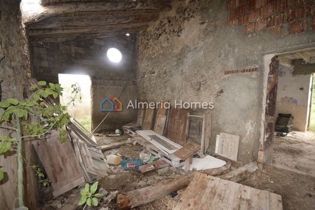 4 soveværelse Finca/Landehus til salg i Arboleas - € 65.000 (Ref: 5098197)