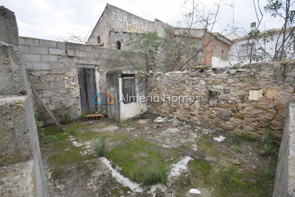 4 soverom Finca/Herregård til salgs i Arboleas - € 65 000 (Ref: 5098197)