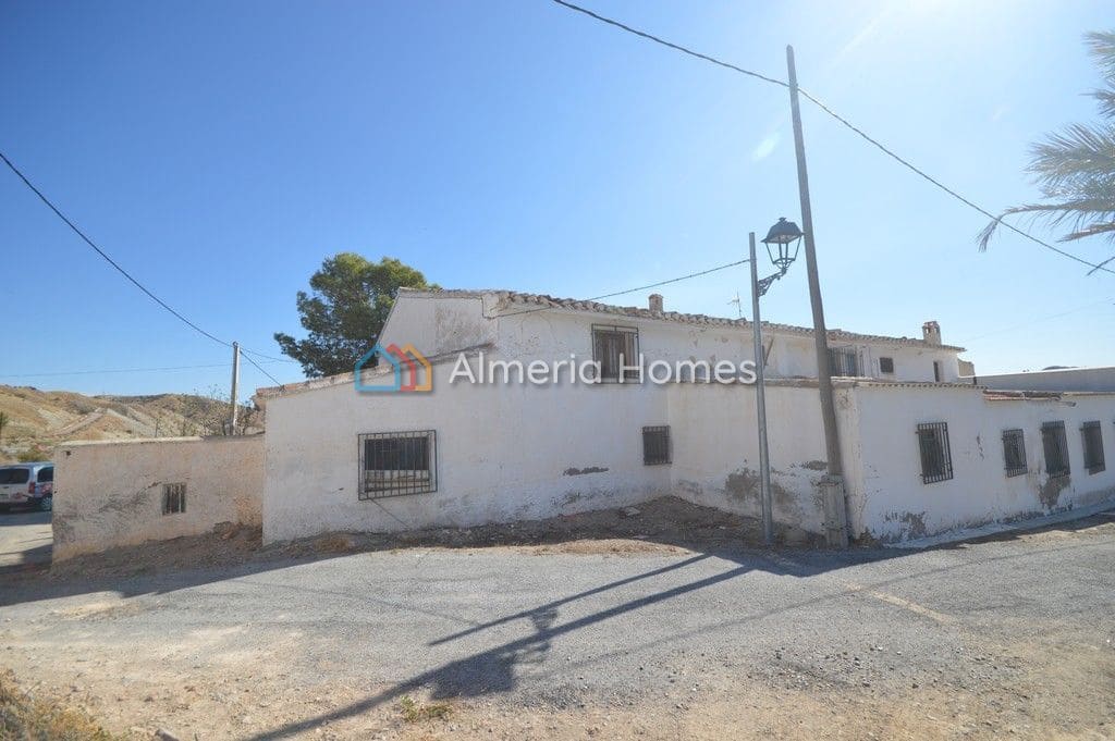 5 bedroom Finca/Country House for sale in Arboleas - € 85,000 (Ref: 5649828)