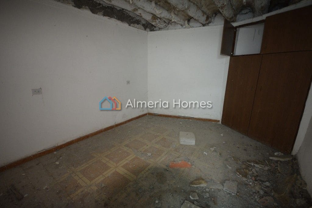 5 soveværelse Finca/Landehus til salg i Oria - € 69.950 (Ref: 6017704)