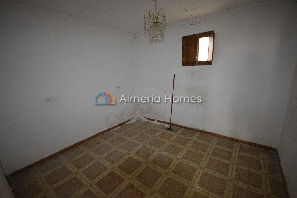 5 soveværelse Finca/Landehus til salg i Oria - € 69.950 (Ref: 6017704)