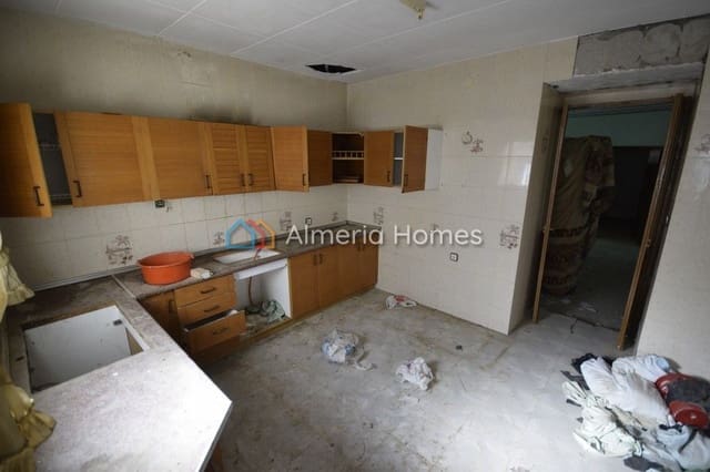 5 sovrum Finca/Hus på landet till salu i Oria - 69 950 € (Ref: 6017704)