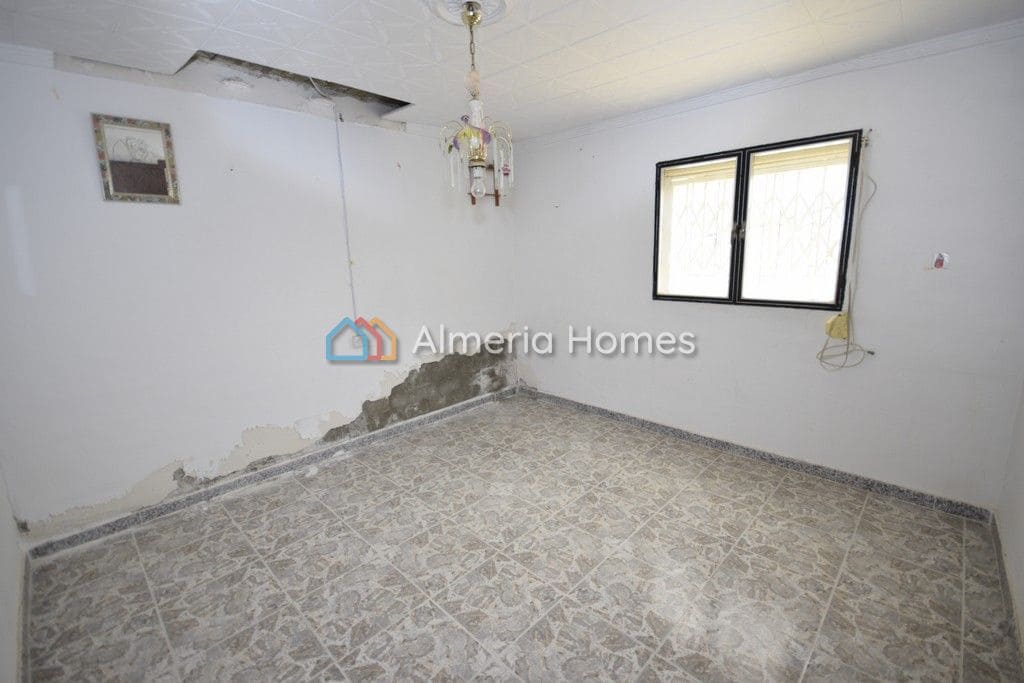 6 sypialnia Dom na sprzedaż w Zurgena - 73 000 € (Ref: 6221756)