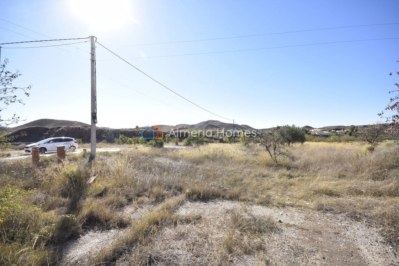 5 bedroom Finca/Country House for sale in Albox - € 89,000 (Ref: 6249099)