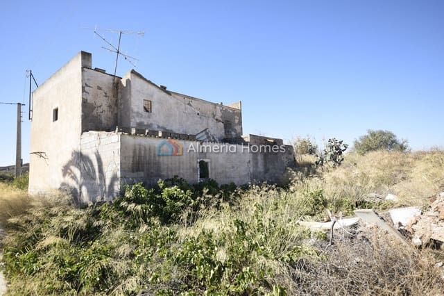 5 bedroom Finca/Country House for sale in Albox - € 89,000 (Ref: 6249099)