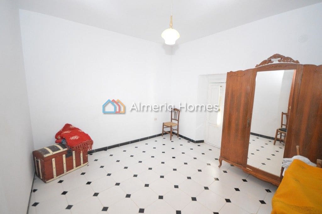 6 soveværelse Byhus til salg i Partaloa - € 95.000 (Ref: 6421406)