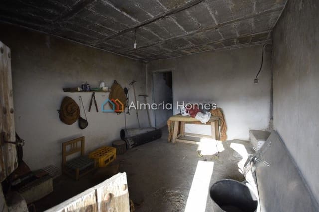 4 sovrum Finca/Hus på landet till salu i Oria - 64 950 € (Ref: 6691843)