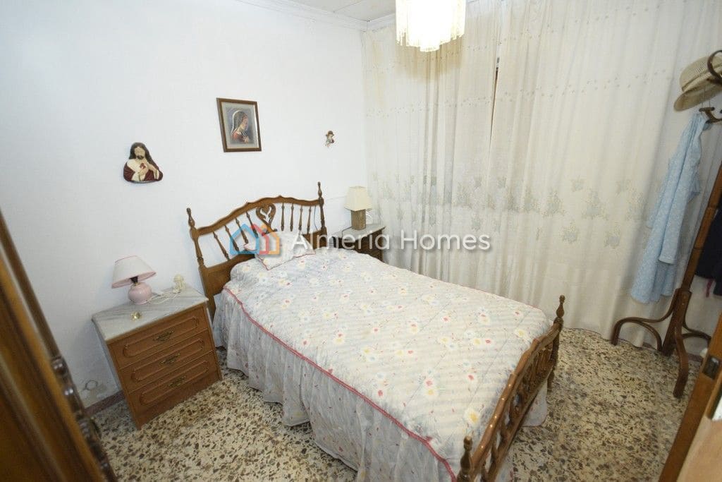 4 sovrum Finca/Hus på landet till salu i Oria - 64 950 € (Ref: 6691843)