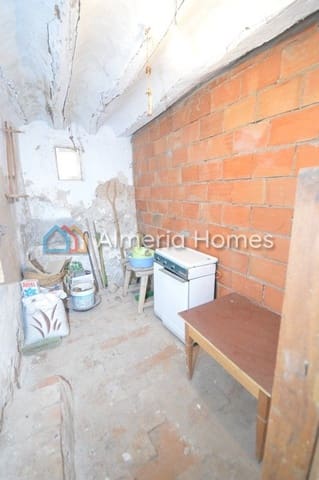 2 makuuhuone Maalaistalo myytävänä paikassa Oria - 35 000 € (Ref: 6697088)