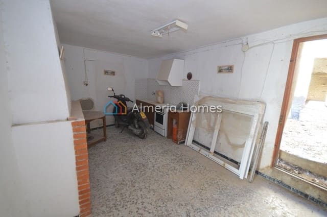 4 soveværelse Byhus til salg i Albox - € 63.000 (Ref: 6785678)
